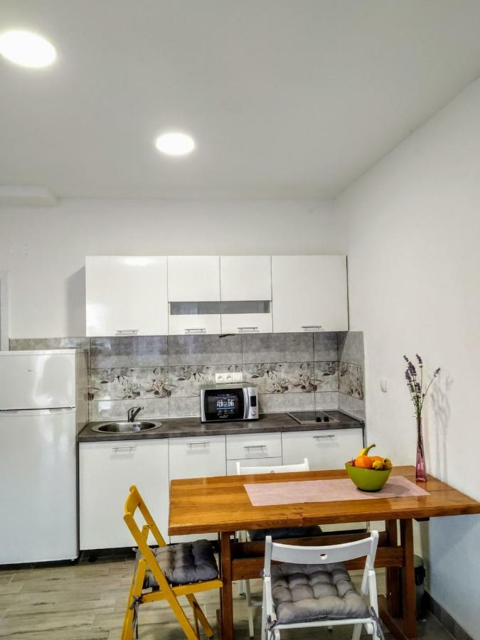 Studio Apartman Violeta II - 50M From The Beach Трогир Экстерьер фото