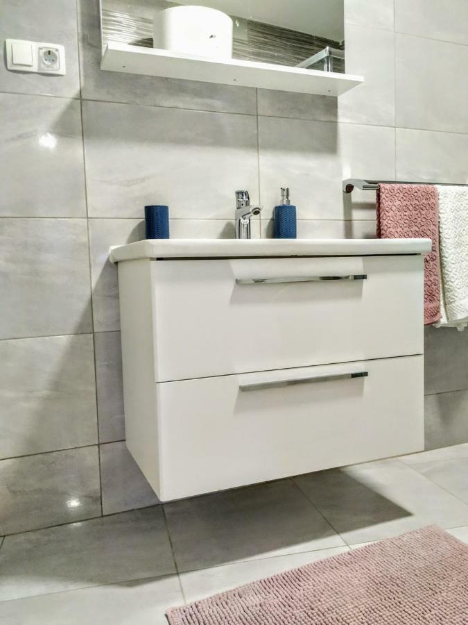 Studio Apartman Violeta II - 50M From The Beach Трогир Экстерьер фото